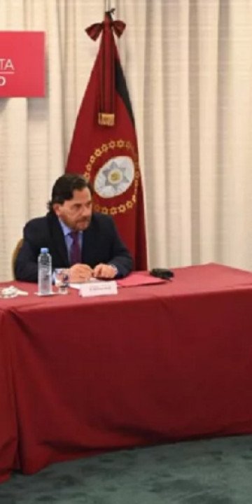 Pago de aguinaldo y reapertura de paritarias