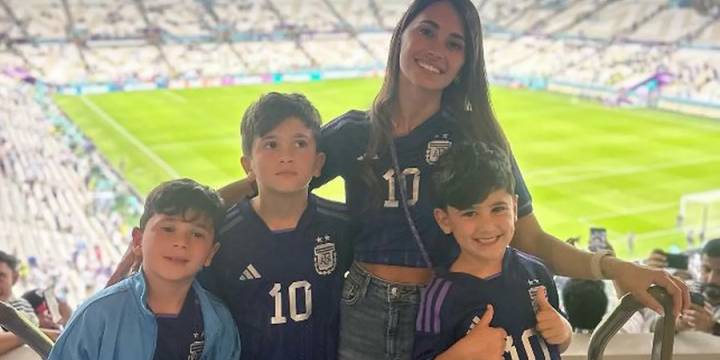 El festejo de la familia Messi tras el triunfo argentino