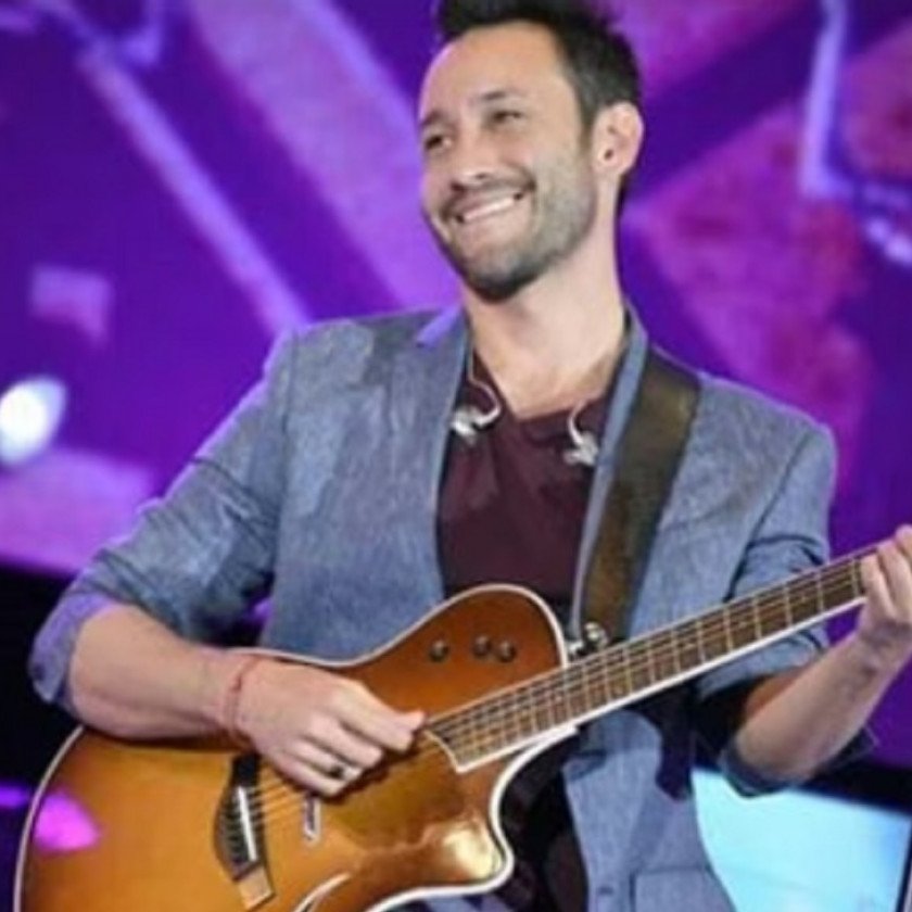 Luciano Pereyra cantará ante el papa