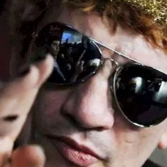 Pity Álvarez sigue internado por una crisis