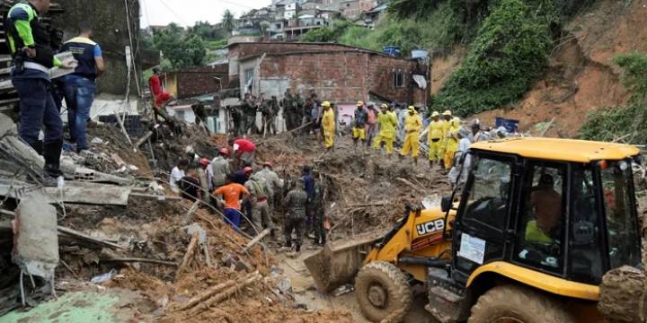 Nueve casas quedaron sepultadas al norte de Brasil