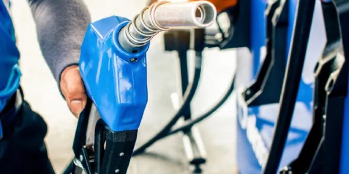 La venta de combustible se hundió 5,26%
