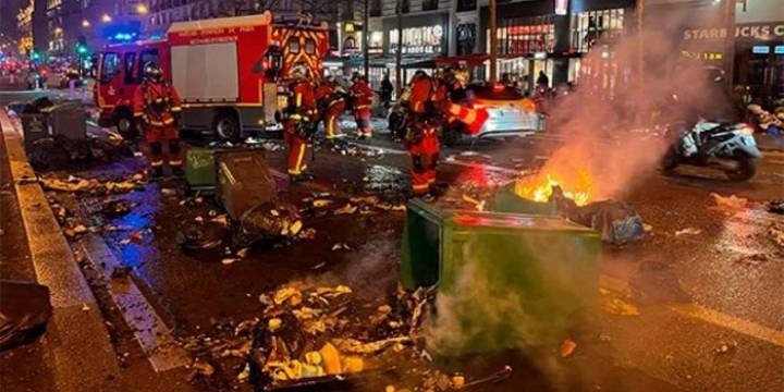 Cerca de 300 detenidos por enfrentamientos en París