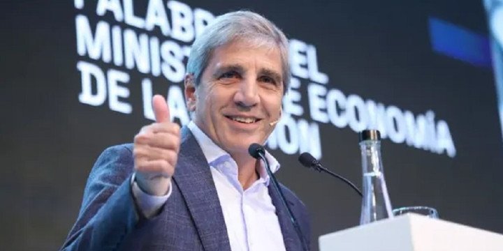El Ministro de Economía llegó a EE:UU