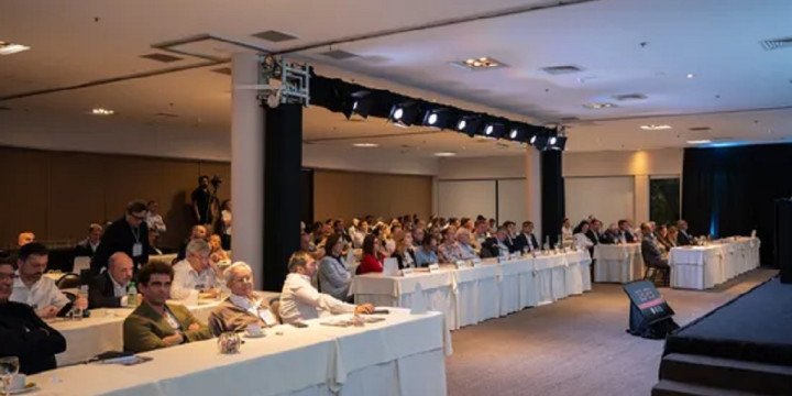 Mejoran expectativas de los empresarios
