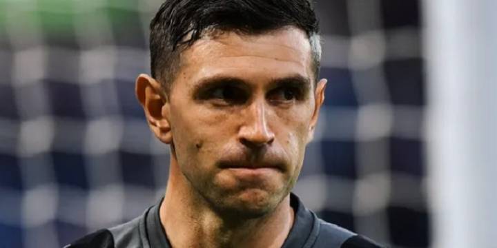 Hinchas franceses llenaron de insultos de 