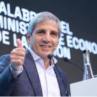El Ministro de Economía llegó a EE:UU