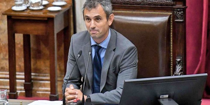 Críticas a la oposición por la ley de tierras