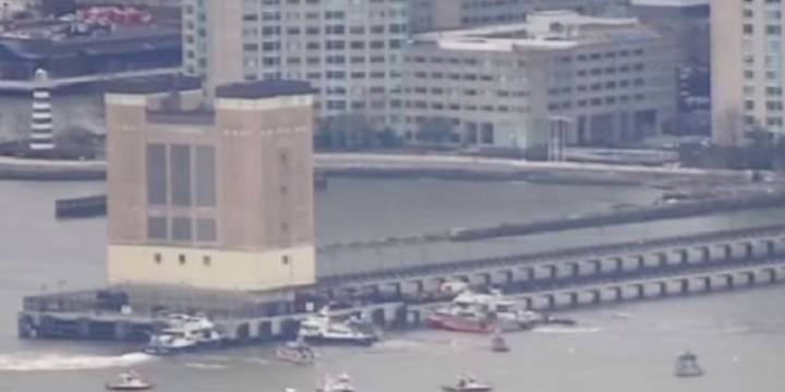 Nueva York: helicóptero se estrelló en el río Hudson
