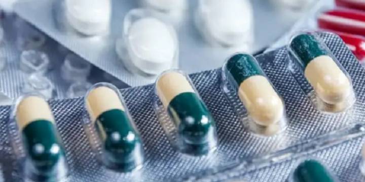 Farmacéuticos se oponen a la venta libre de medicamentos
