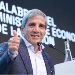 El Ministro de Economía llegó a EE:UU