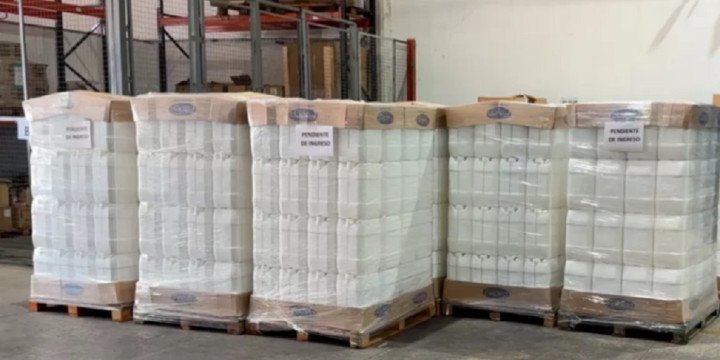 Distribución de agua segura en comunidades