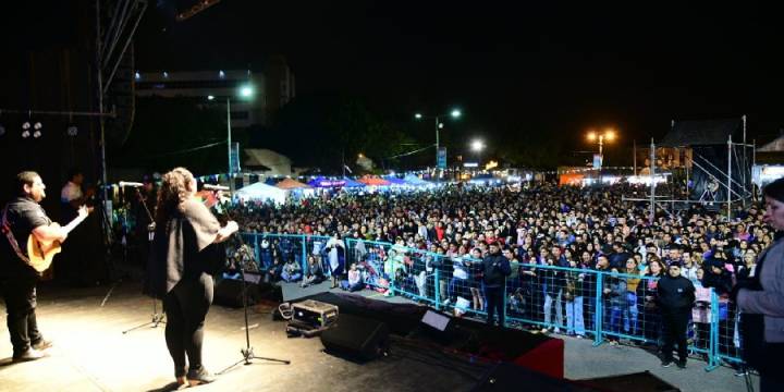 Continúa con éxito la Feria Artesanal de los Valles Calchaquíes
