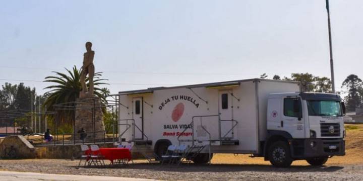 Colecta de sangre en el Campo Histórico de la Cruz