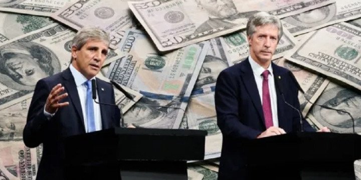 Piden investigar al Ministro de Economía