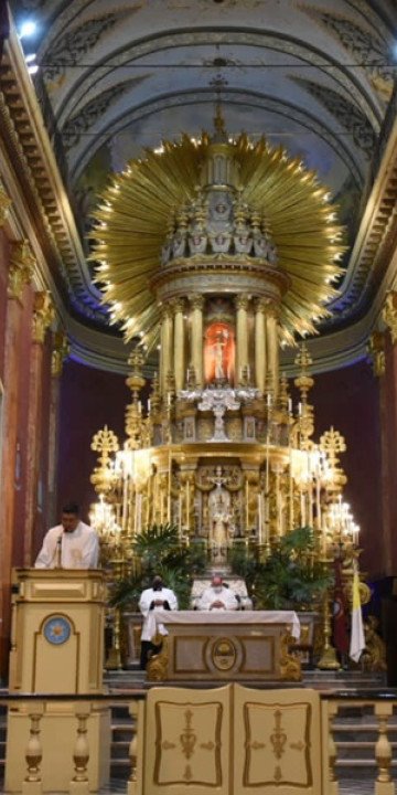 Operativo de tránsito por el inicio de la novena del Milagro