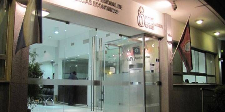 El Consejo de Ciencias Económicas fomenta el ahorro energético