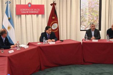 Pago de aguinaldo y reapertura de paritarias