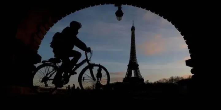 La bicicleta supera al auto como medio de transporte en París