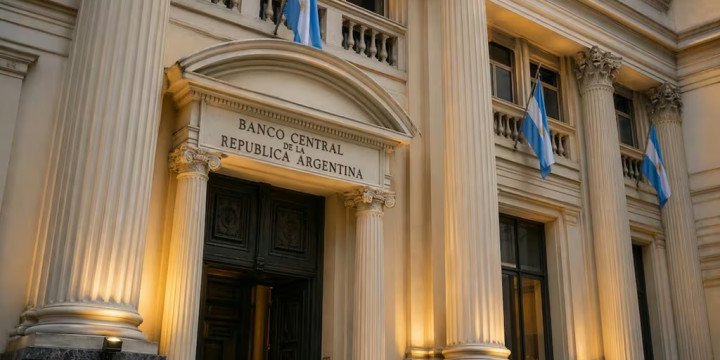 El Banco Central acelera la compra de dólares
