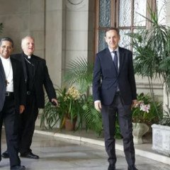 El cardenal Koovakad llegó a Bs. As.