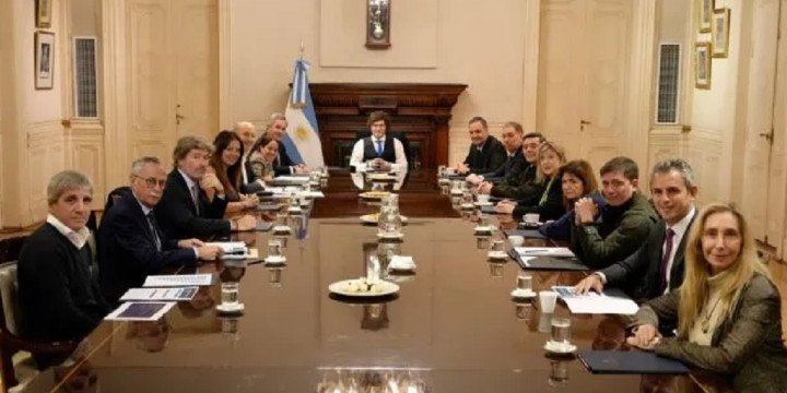Malvinas: Javier Milei reunió al Gabinete