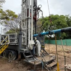 Avanza la obra del nuevo pozo en Plaza España