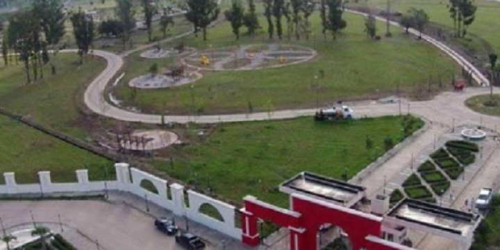 Hoy los Parques Urbanos cerrarán a las 21 horas